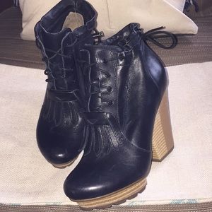 Tsubo booties sz 7.5